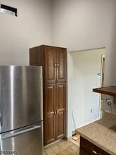 1009 Goffle Rd in Hawthorne, NJ - Building Photo - Building Photo