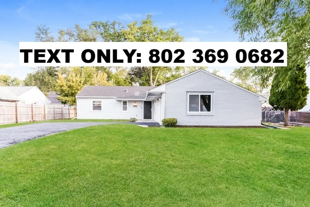 168 Seabury Rd in Bolingbrook, IL - Building Photo