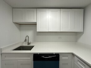 1626 N Fairfield Ave, Unit R00A in Chicago, IL - Building Photo - Building Photo