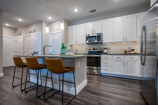 Icon Apartment Homes at Hardin Valley in Knoxville, TN - Foto de edificio - Interior Photo
