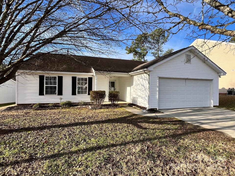 2616 Captains Watch Rd NE in Kannapolis, NC - Building Photo