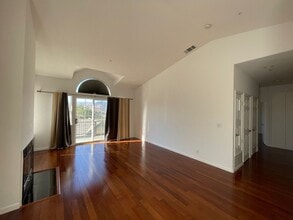 260 Channing Way in San Rafael, CA - Building Photo - Building Photo