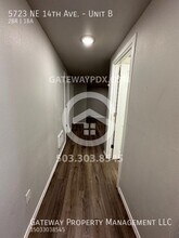 5723 NE 14th Ave in Portland, OR - Foto de edificio - Building Photo