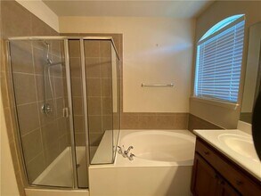 331 Abbey Dr in Austin, TX - Building Photo - Building Photo