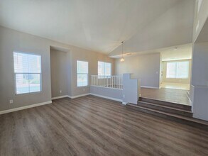 381 Grandover Ct in Las Vegas, NV - Building Photo - Building Photo