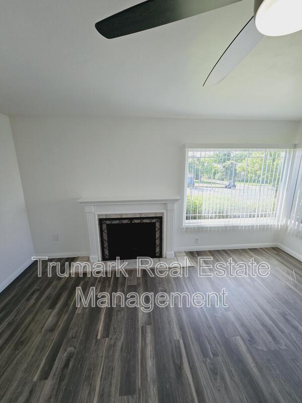 525 E Harvard Rd in Burbank, CA - Building Photo - Building Photo