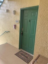 8900 Legacy Ct in Kissimmee, FL - Foto de edificio - Building Photo