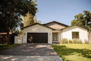 4309 S Grady Ave in Tampa, FL - Building Photo