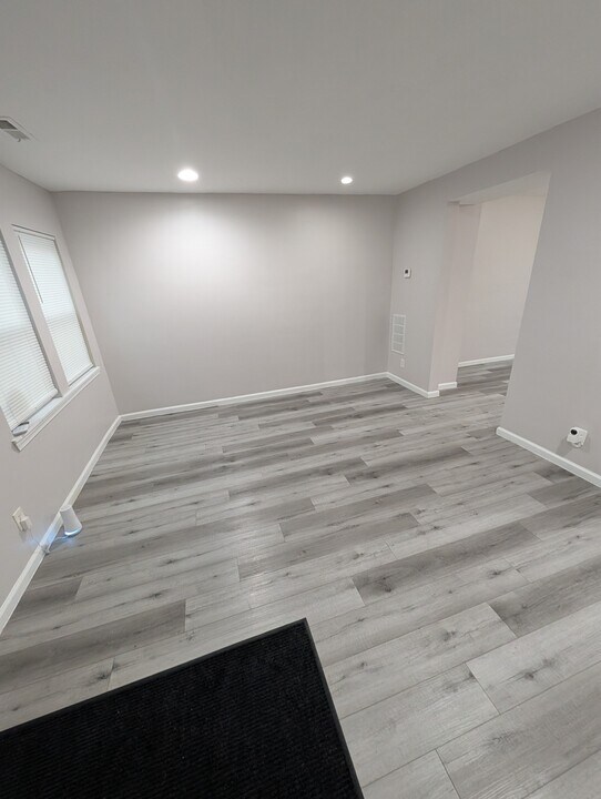 1100 Steelton Ave in Baltimore, MD - Building Photo