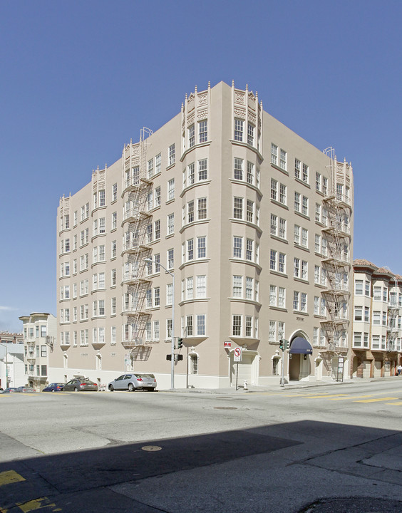 990 Bay in San Francisco, CA - Building Photo