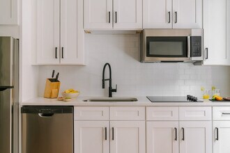 17 S Wabash Ave, Unit SI ID1504147P in Chicago, IL - Building Photo - Building Photo