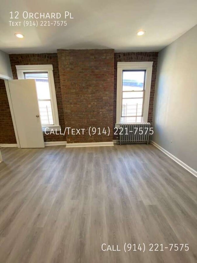 property at 12 Orchard Pl