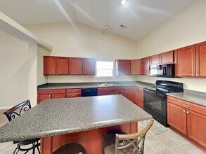 1559 Whisler Dr in Greenfield, IN - Building Photo - Building Photo