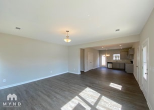 15674 Capstone Blvd in Brookwood, AL - Foto de edificio - Building Photo