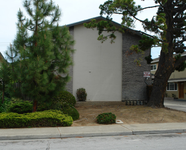 1712 Noranda Dr, SV in Sunnyvale, CA - Foto de edificio - Building Photo