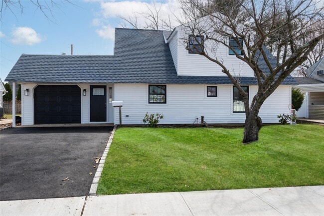 property at 27 Walnut Ln