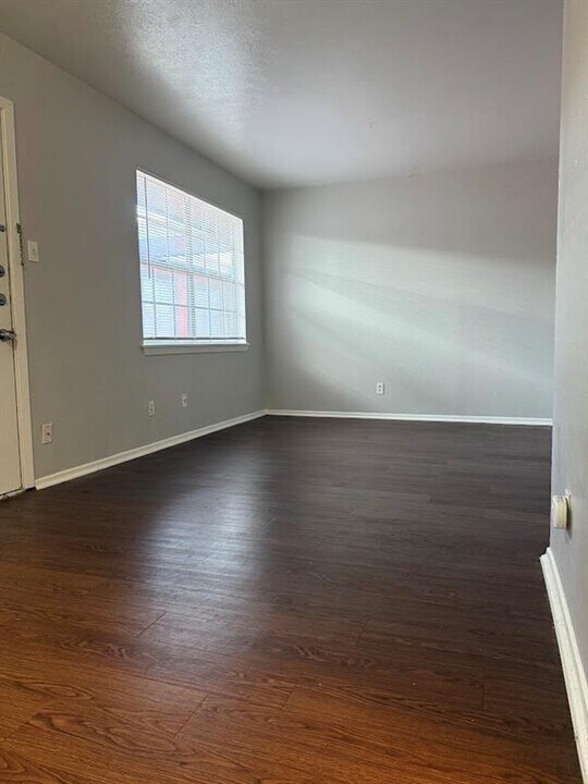 307 E 31st St in Austin, TX - Building Photo