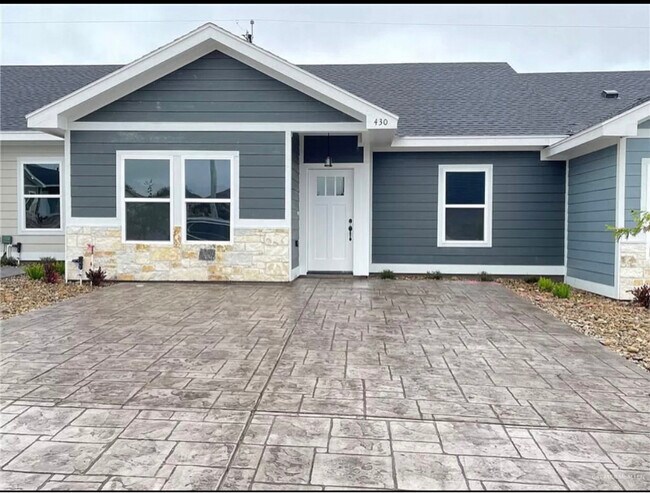 property at 446 W 5th St