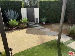 907 Burrell St in Marina Del Rey, CA - Building Photo - Building Photo