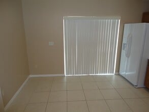 12718 White Bluff Rd in Hudson, FL - Foto de edificio - Building Photo