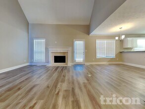 265 Wisteria Way in Covington, GA - Foto de edificio - Building Photo