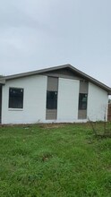 1626 Solitude Dr in Dallas, TX - Building Photo - Building Photo
