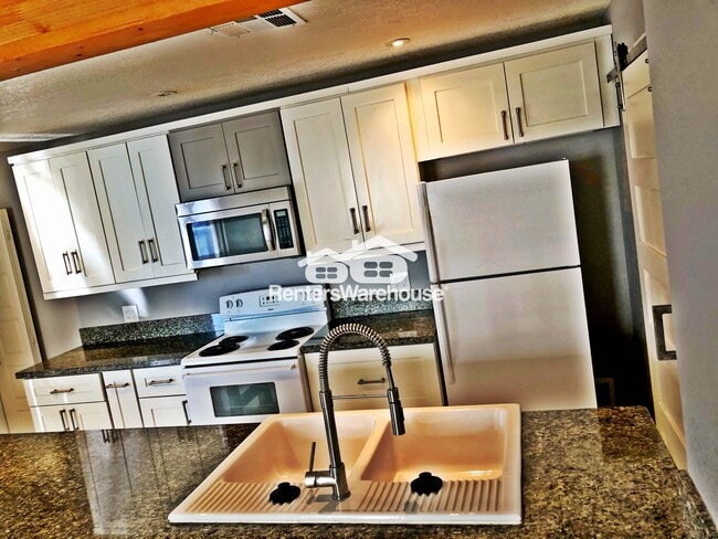 7528 N 47th Dr in Glendale, AZ - Building Photo - Building Photo