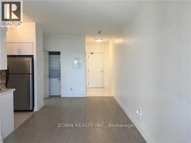 388 Prince of Wales Dr in Mississauga, ON - Building Photo