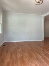 104 Elizabeth Dr in Piedmont, SC - Building Photo - Building Photo