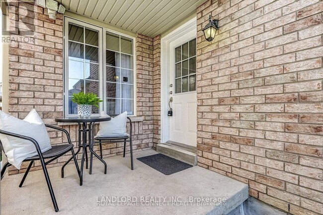 29 Andona Crescent in Toronto, ON - Building Photo - Building Photo