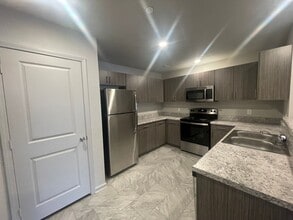 2/2 Apartment - Killen, AL in Killen, AL - Building Photo - Building Photo