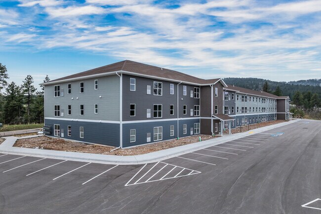 Deadwood Ridge Apartments in Deadwood, SD - Foto de edificio - Primary Photo