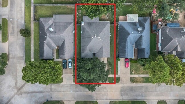 property at 3830 Landon Park Dr