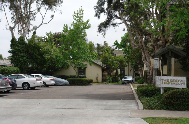 The Grove Apartments in Imperial Beach, CA - Building Photo - Building Photo