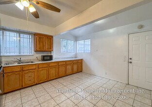 906 Edgewood St, Unit 3 in Inglewood, CA - Building Photo - Building Photo