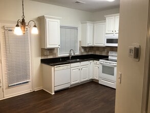 14616 Asheton Creek Dr in Charlotte, NC - Building Photo - Building Photo