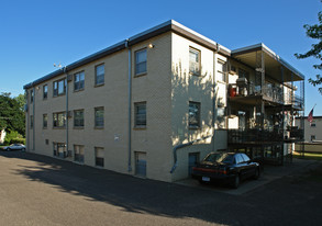 1660 Cumberland Apartments