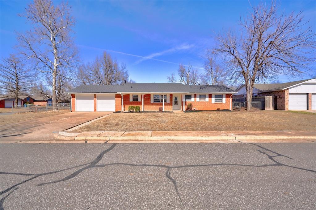 629 Parkhurst Terrace in Edmond, OK - Building Photo