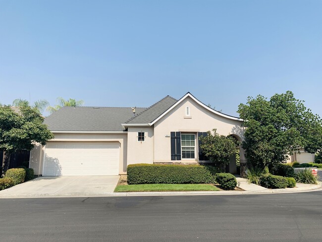 property at 5577 N Plum Ln