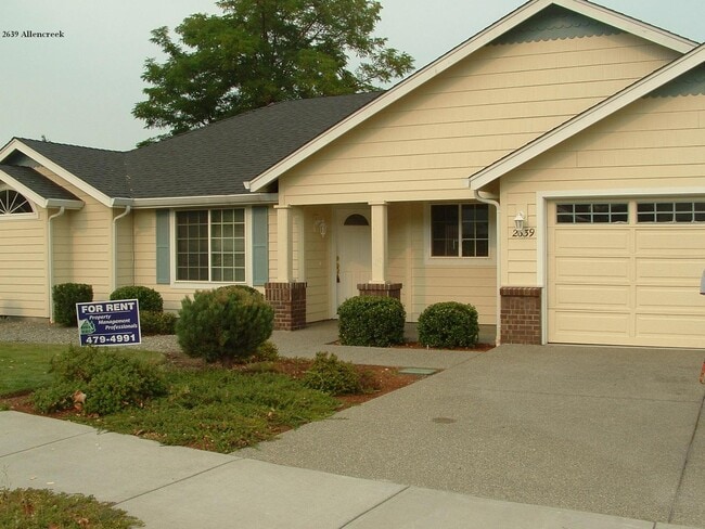 property at 2639 SW Allen Creek Rd