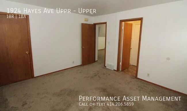 1924 Hayes Avenue in Racine, WI - Building Photo - Building Photo