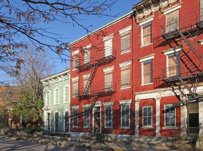 22 Findlay St in Cincinnati, OH - Foto de edificio - Building Photo