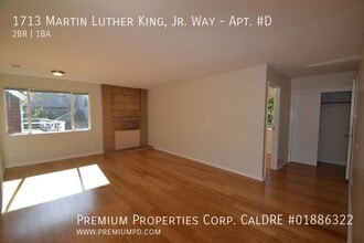 1713 Martin Luther King Jr Way in Berkeley, CA - Foto de edificio - Building Photo