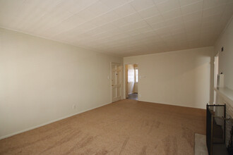 181 S Marengo Ave, Unit 10 in Pasadena, CA - Foto de edificio - Building Photo