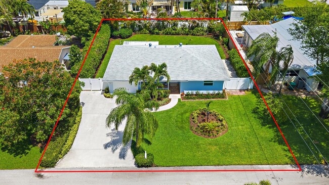 355 Franklin Rd in Tequesta, FL - Building Photo - Building Photo