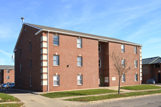 Kensington Apartments in Muncie, IN - Building Photo - Building Photo