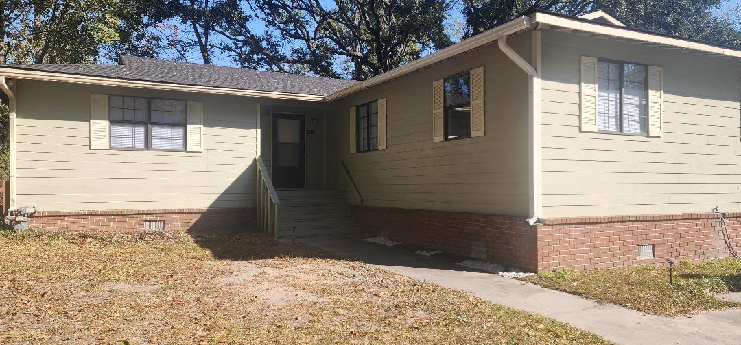 2010 Comet Ave in Savannah, GA - Building Photo