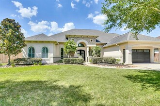 20637 Eaglewood Trace Dr in Porter, TX - Foto de edificio - Building Photo