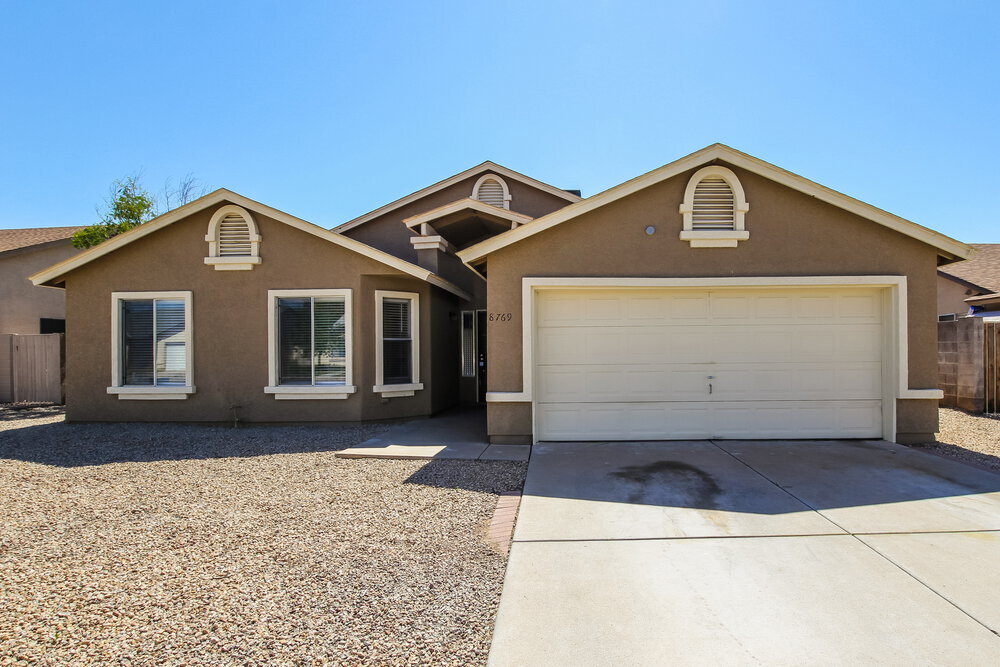 8769 W Tuckey Ln in Glendale, AZ - Building Photo