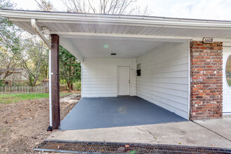 6608 Langston Dr in Knoxville, TN - Building Photo - Building Photo